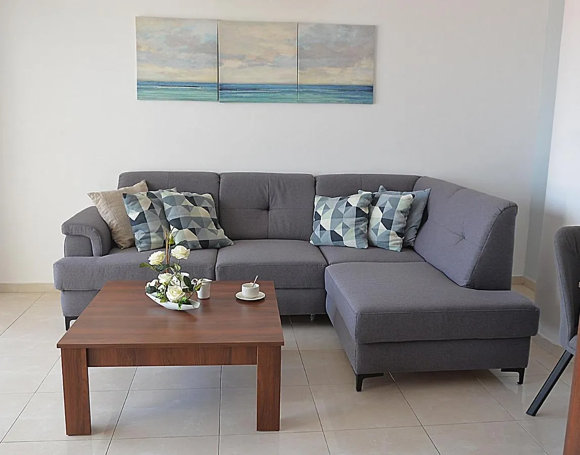 Nicolaides Sea View Apartments Larnaca