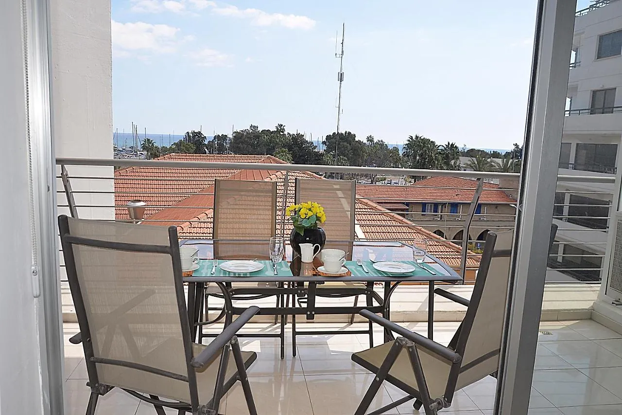 Nicolaides Sea View Apartments Λάρνακα